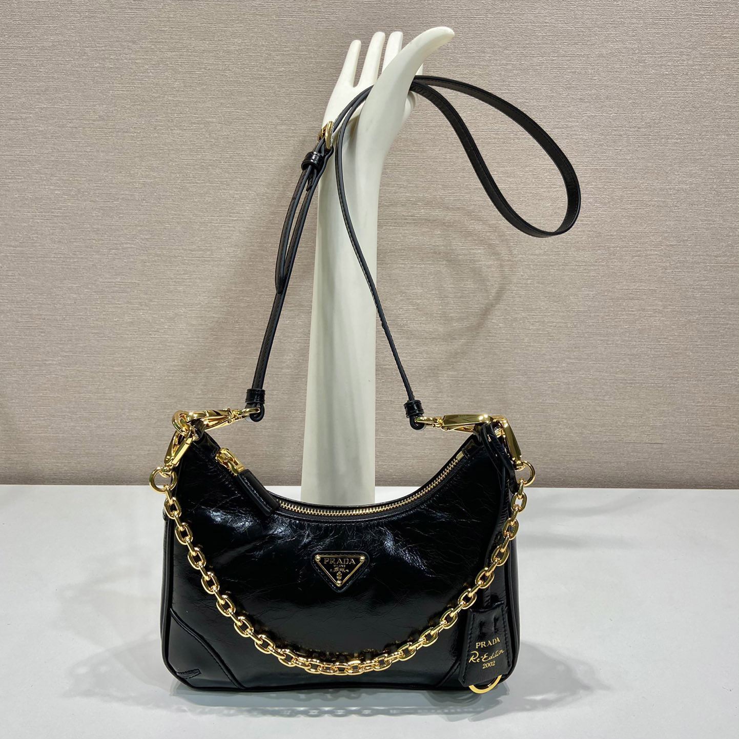 Pra*a top handle bags